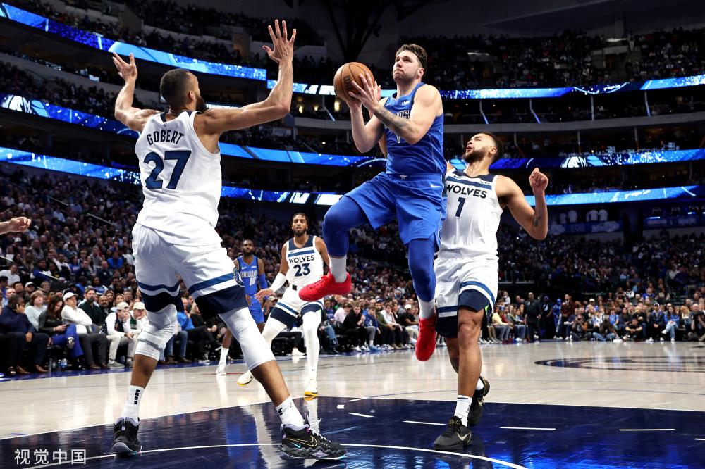 樊振东德甲吞连败：时隔386天首次国际比赛 周雨直言状态还没到最佳