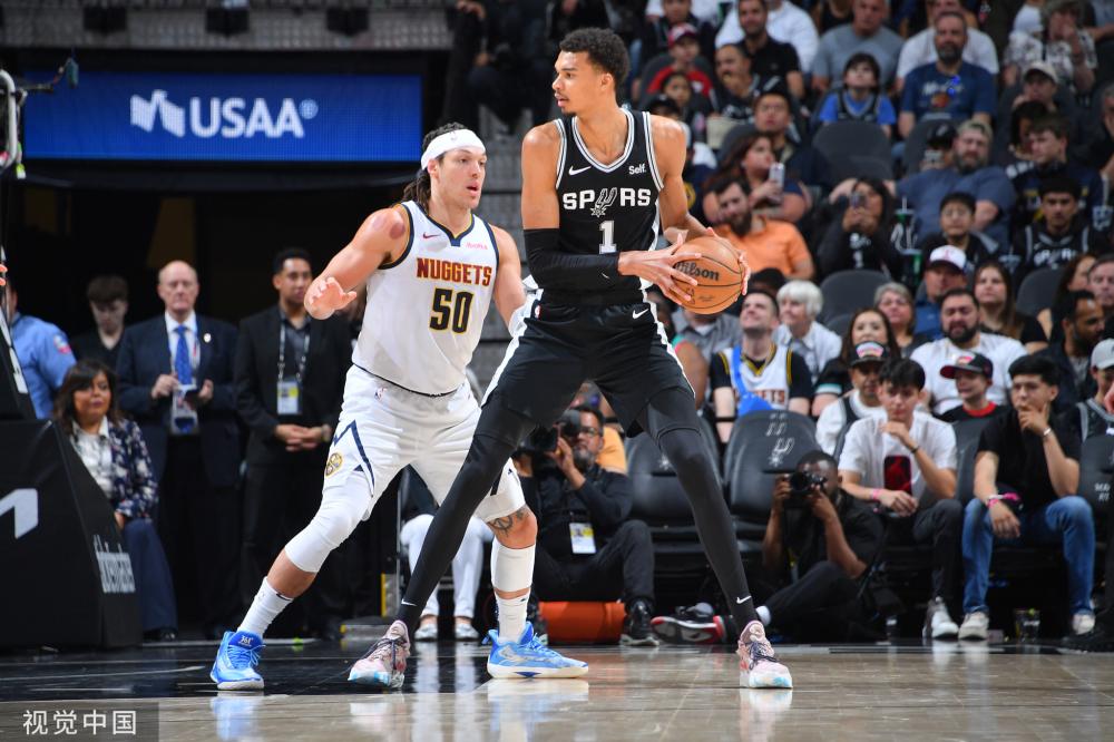 英超争五大乱斗，有几队能挤掉BIG6位置？.