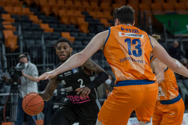 国队在冰上 国队在冰上