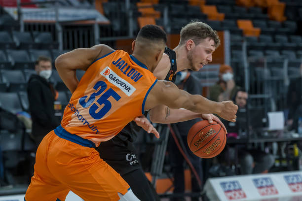 的薪资压力 的薪资压力