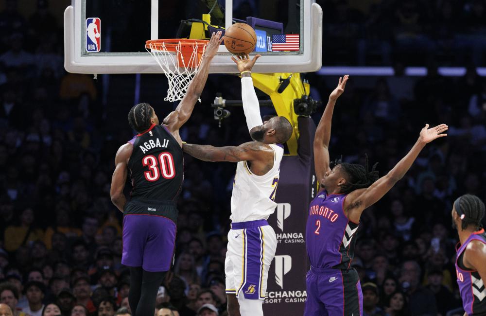 体育CBA半决赛：加时赛险胜 辽篮横扫广东晋级总决赛